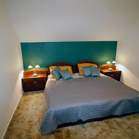 Vily Jedlici - Vila B Villa